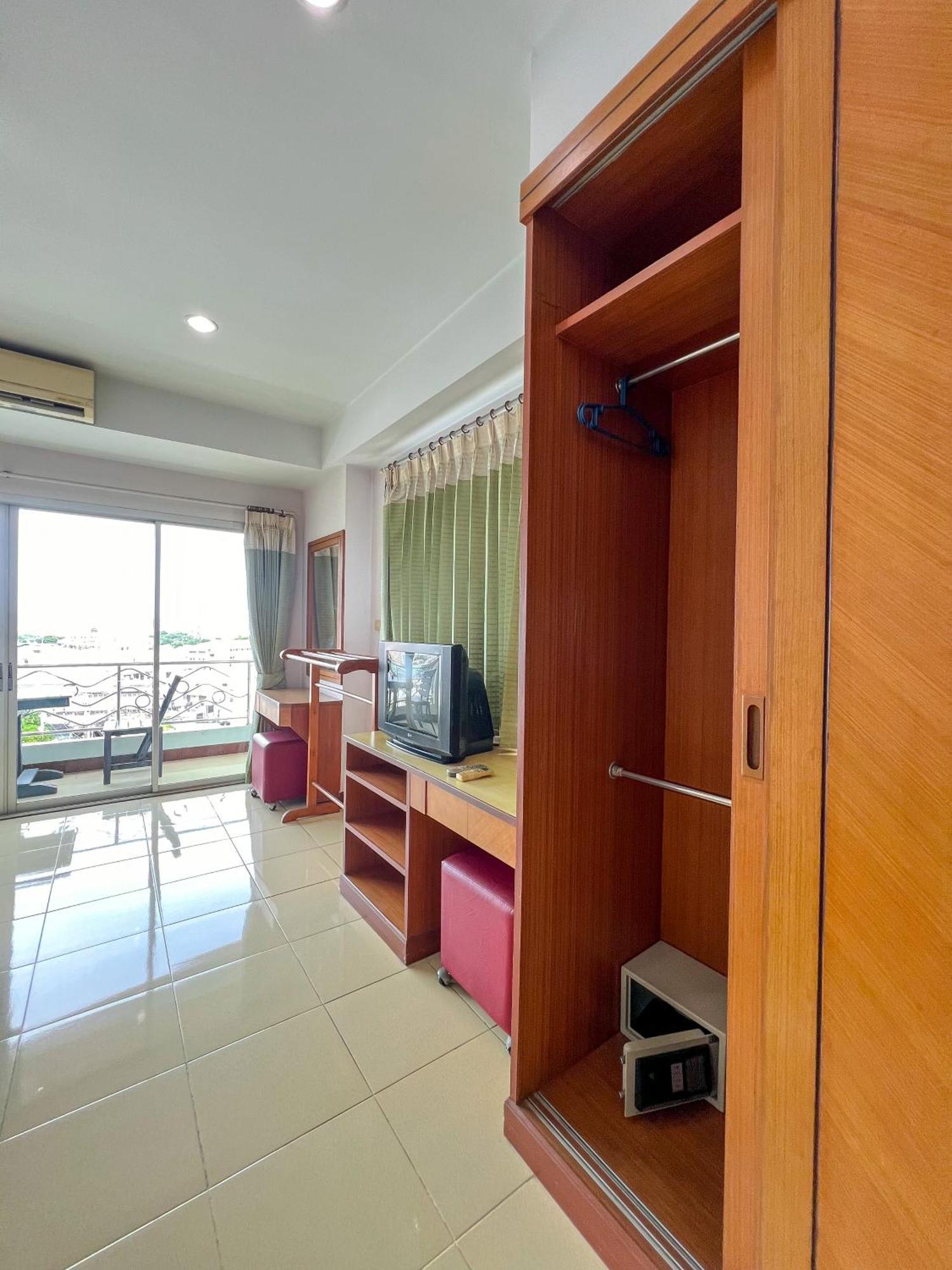 فندق Pattara Mansion พัทยา باتايا المظهر الخارجي الصورة