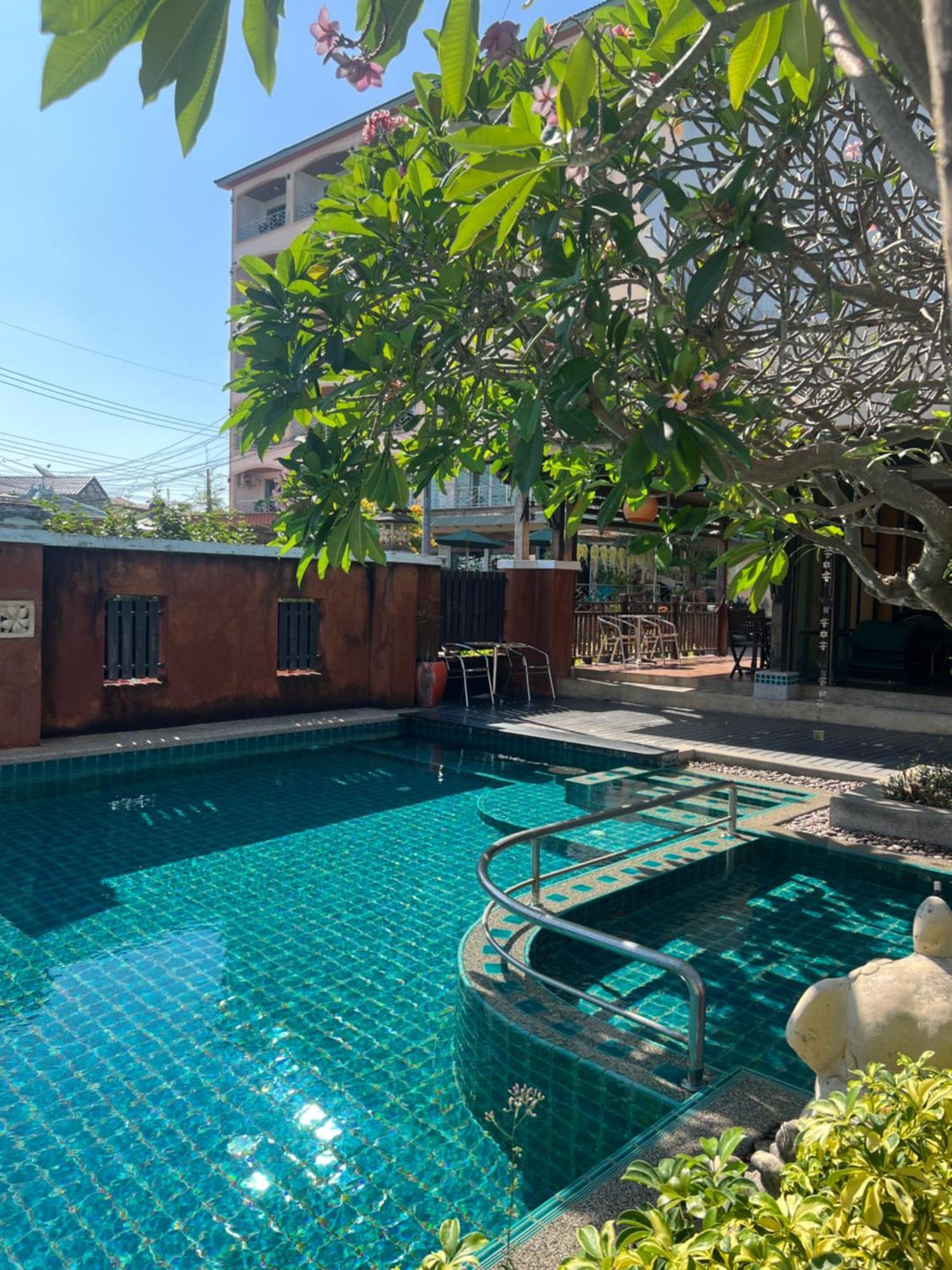 فندق Pattara Mansion พัทยา باتايا المظهر الخارجي الصورة