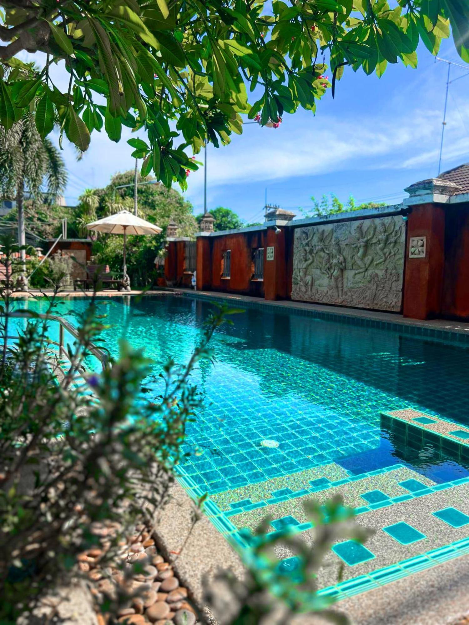 فندق Pattara Mansion พัทยา باتايا المظهر الخارجي الصورة